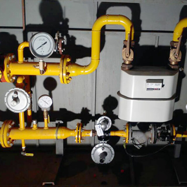 Sustitución regulador gas natural
